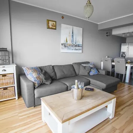 Mojemiedzyzdroje 1006 *